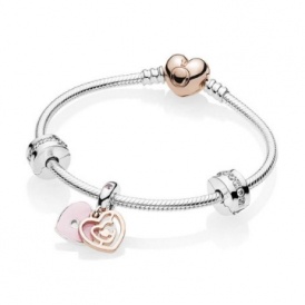 Valentine's Day Jewelry @ Pandora