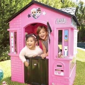 There’s an LOL Surprise Cottage Playhouse!
