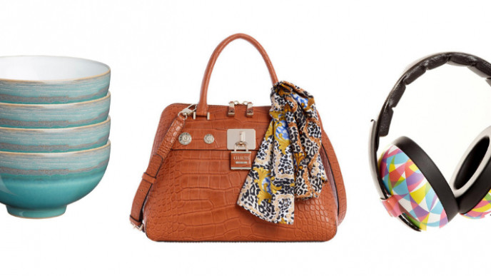 Extra 15% off Valentine's Day Sale @ Hudson's Bay