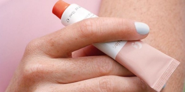 The Complete Guide to Buying Glossier in Canada