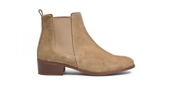 Extra 20% off Select Styles @ Steve Madden Canada
