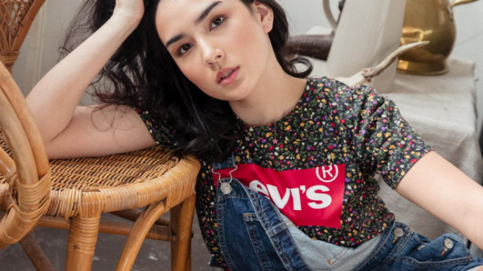 Last Day: Up to 60% off Sale @ Hudson's Bay