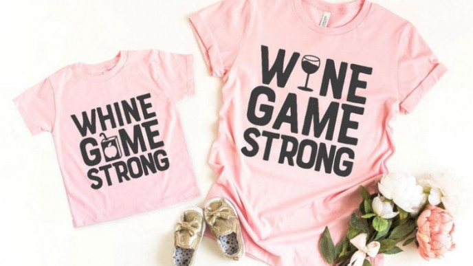 30% off "Whine/Wine Game Strong" Set