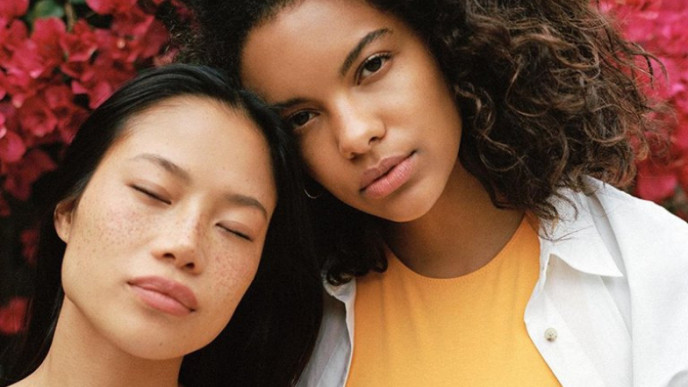 Up to 50% off Sale @ Aritzia
