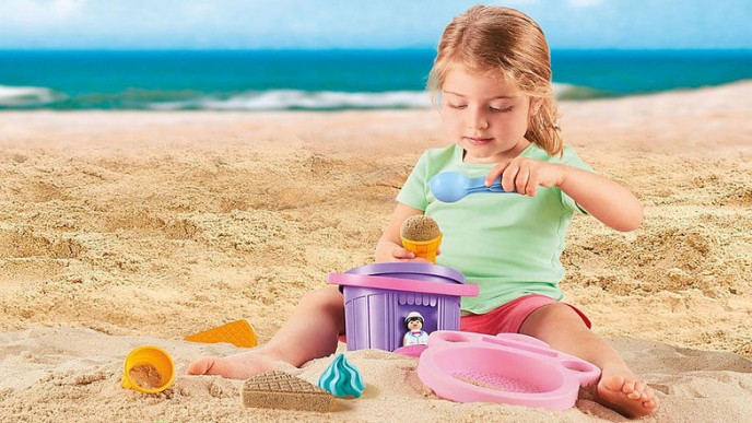 Playmobil Ice Cream Shop Sand Bucket $29.87 Shipped @ Well.ca