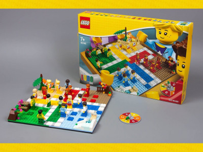 Christmas In July LEGO Shop!