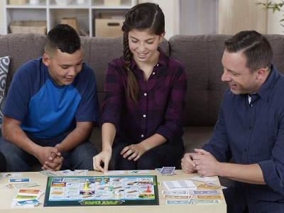 Hasbro Gaming Pay Day Game $5