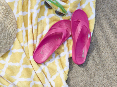 Semi-Annual Clearance @ Crocs