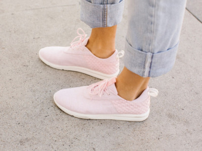 Up to $40 off @ TOMS Canada