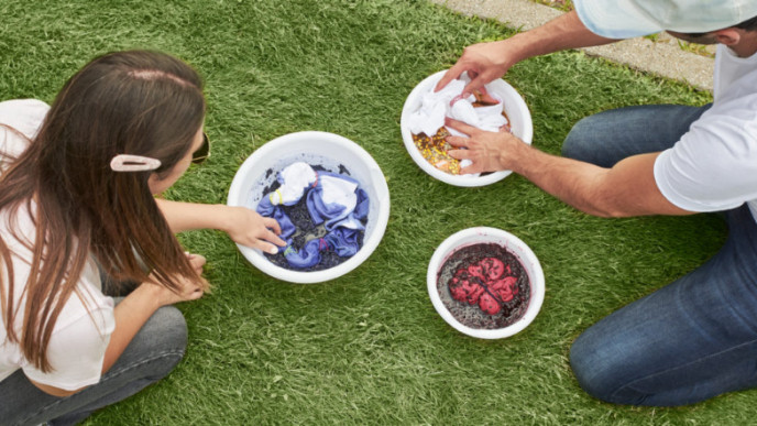 You Can Make Your Own Tie-Dye with Tea!