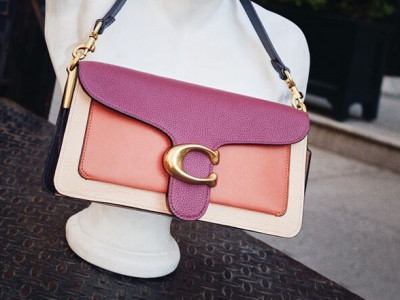 Up to 30% off @ Coach Canada