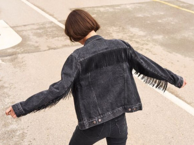 25% off Women's Outerwear