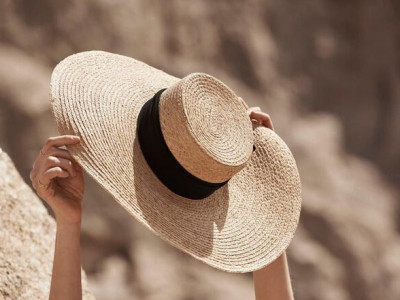 Up to 50% off @ Club Monaco