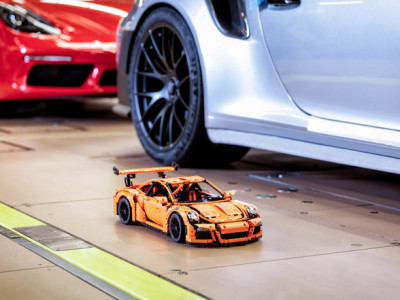 It's Bricktober @ Toys R Us!