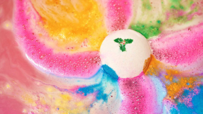 The New LUSH Christmas Collection is Here!