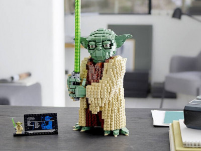 LEGO Star Wars Yoda $139.86