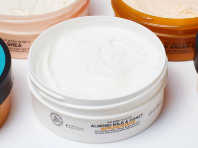 Seasonal Tote @ Body Shop