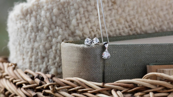 Early Black Friday Deals @ Peoples Jewellers