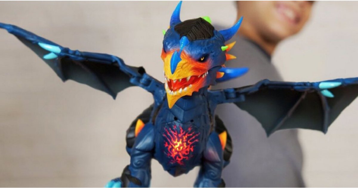 WowWee Now Makes a Fingerlings Dragon!
