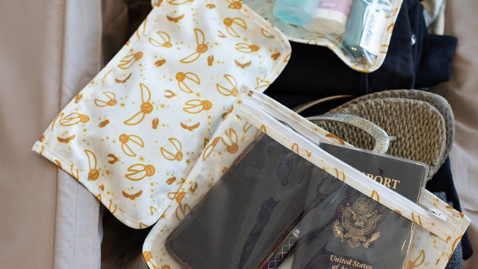 Bumkins Makes Harry Potter Bibs and Bags