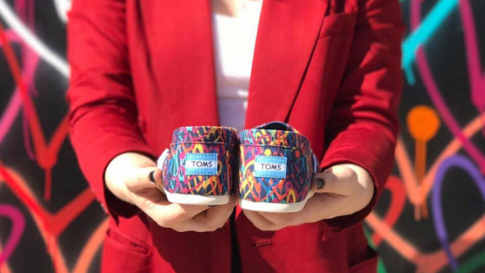 Up to 40% off One-Day Sale @ TOMS Canada