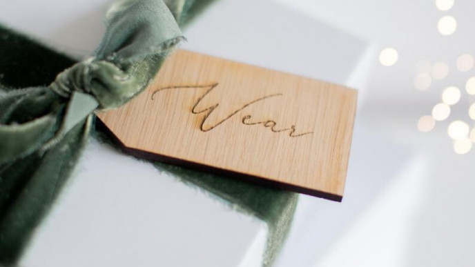 Want, Need, Wear, Read Gift Tags @ Etsy