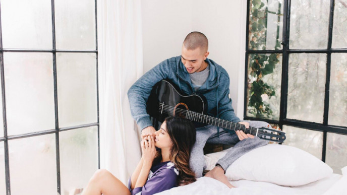 It's International Sweatpants Day @ Roots