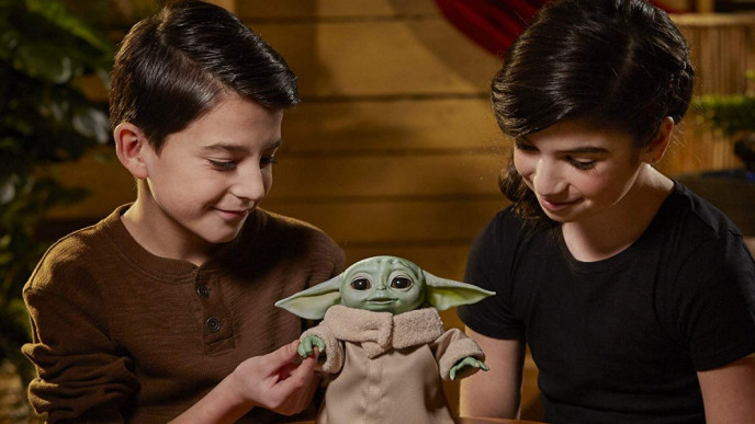 You Can Now Pre-Order The Star Wars Animatronic The Child Baby Yoda Figure From Walmart