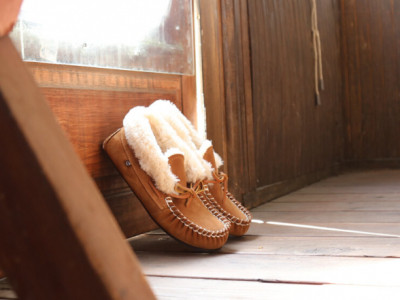 End of Season Sale @ Quarks