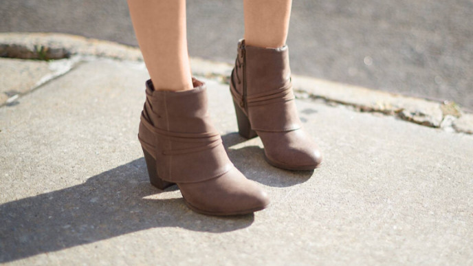 BOGO 25% off Styles @ The Shoe Company