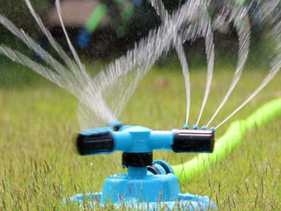 Splash Patrol Water Sprinkler