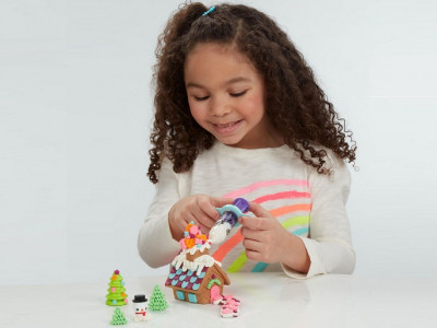 Play-Doh Builder Gingerbread House $14.88