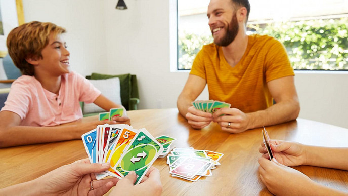 UNO Nothin’ But Paper Family Card Game $5 @ Amazon
