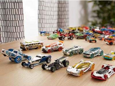 Hot Wheels 10-Car Pack $10.97 @ Amazon