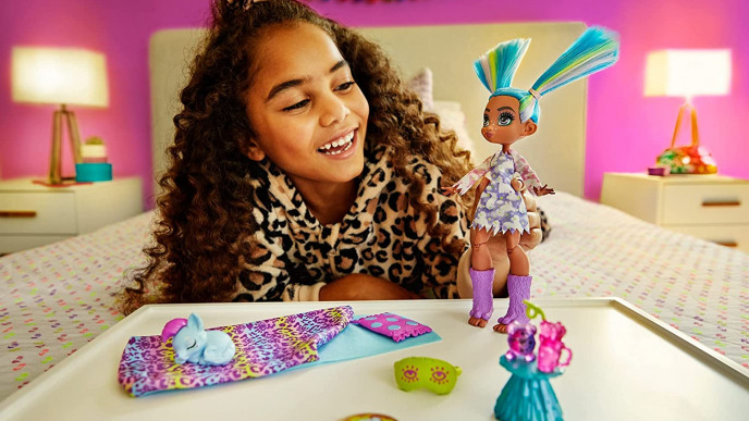Cave Club Stellar Sleepover Adventure Playset with Tella Doll $7.51 @ Amazon