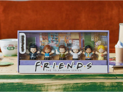 Friends themed Fisher Price Little People!