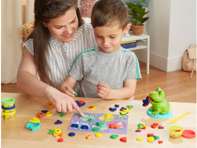 Play-Doh Frog N Colors Starter Set $6.38