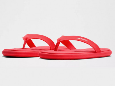 Lululemon Flip-Flop – 50% Off