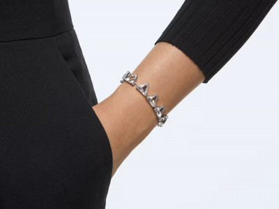 Swarovski Outlet Sale: Save 60%