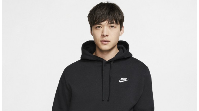 Sale at Champs Sports Canada: Save on Sneakers, Hoodies, and Joggers