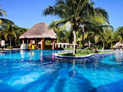 Redtag Black Friday Travel Deals