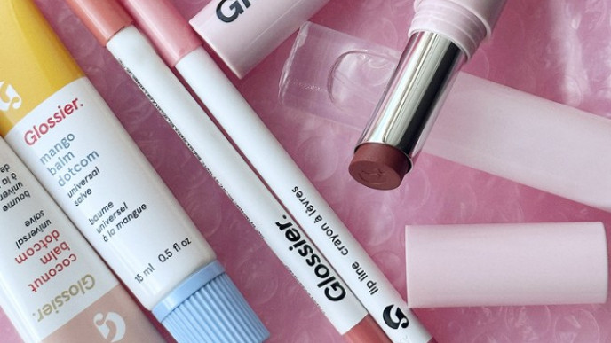 Glossier Canada Black Friday: 25% Off Sitewide (Up to 30% Off)