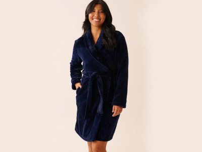 La Vie en Rose: Robes Up to 51% Off