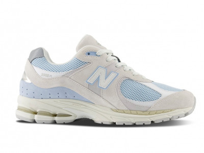 Little Burgundy: 50-60% Off Sneakers