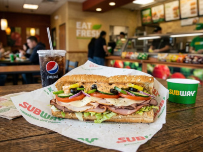 Subway: BOGO Subs