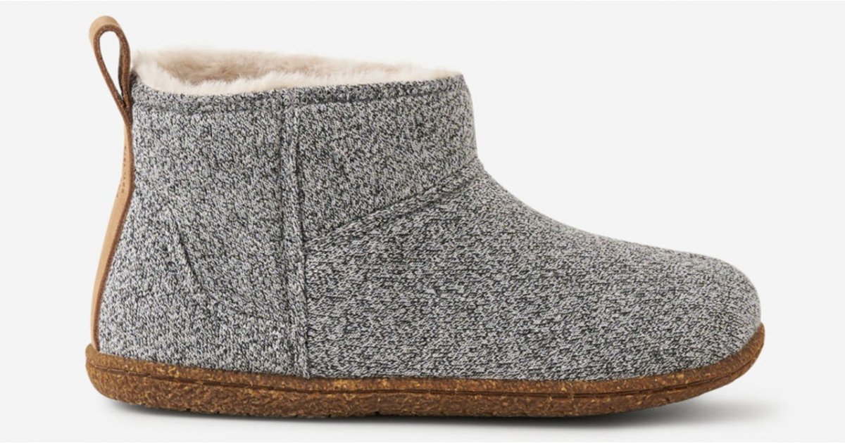 Roots marks women's footwear down as much as 45 percent