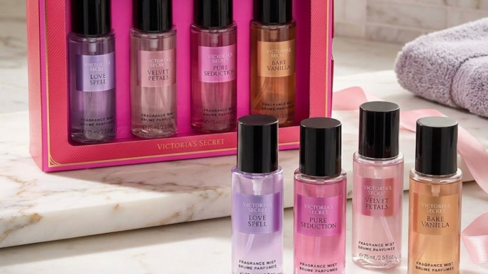 20% off Victoria's Secret 4 Piece Mini Mist Gift Set Now $39.96 (Reg. $49.95)