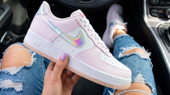 Nike Air Force 1 '07 LE Low Now $99.99 (Reg. $165)