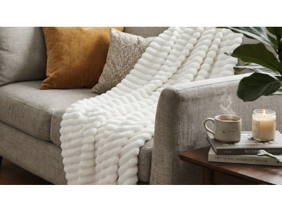 Bedsure Throw Blanket Now $19.98