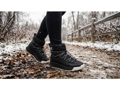 Sorel Whitney III Boots $75 (Red & Black)